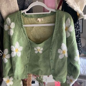 Daisy green cardigan with matching tank top
